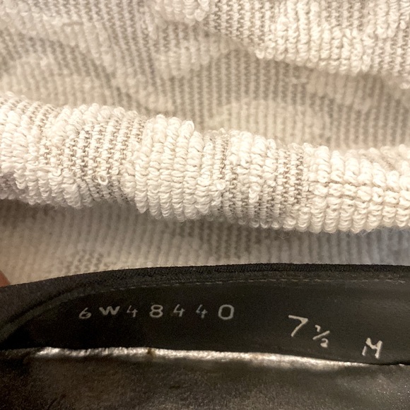 Stuart Weitzman Slingback Black heels with Diamond Ankle trim - Picture 5 of 5